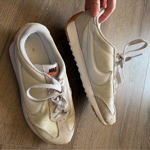 Nike Cream and White Athletic Shoes